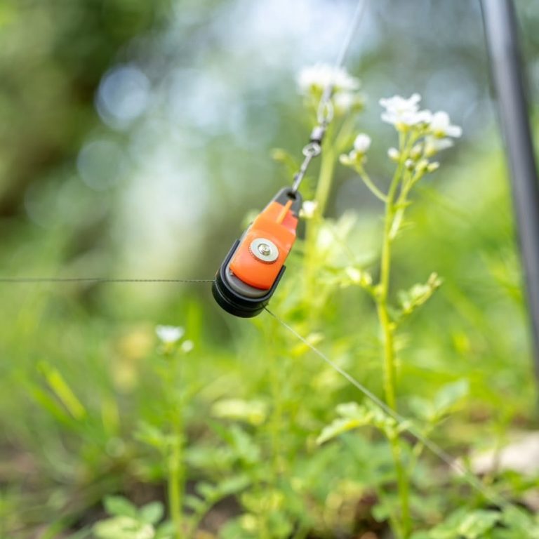 Clip pour ligne volante