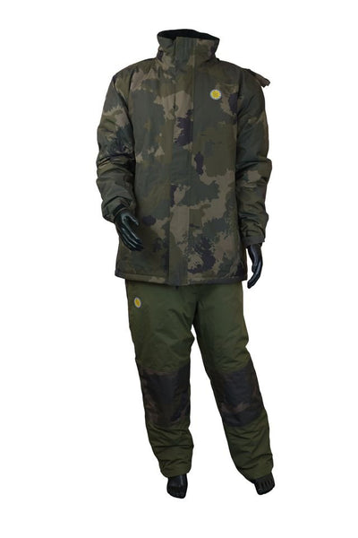 Solar Tackle WorldWide 2pc Winter Suit - KarperCentrale